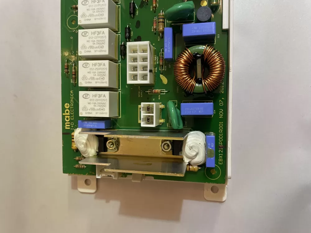 GE Hotpoint WCC101K Washer Control Board AZ179300 | KM693