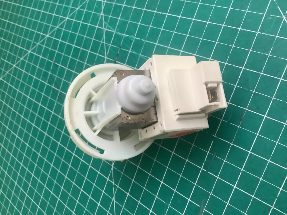 06804851 Miele Dishwasher Drain Pump