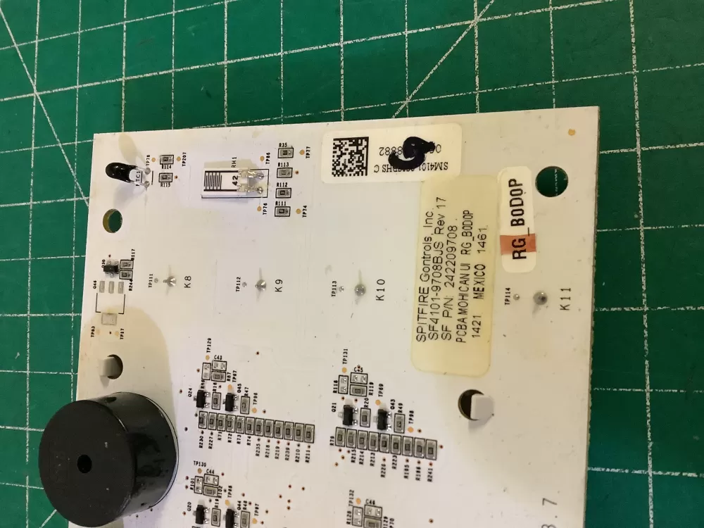 Frigidaire 242209708 Refrigerator Display Control Board AZ201751 | NR330