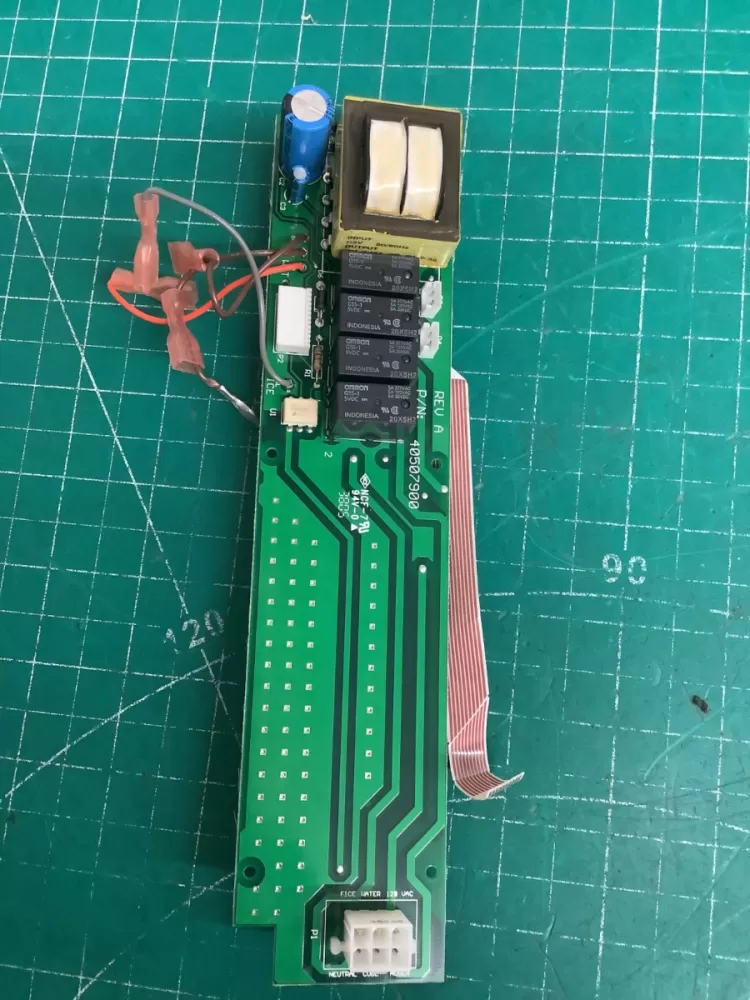 703644-02 Frigidaire Refrigerator Board - Control