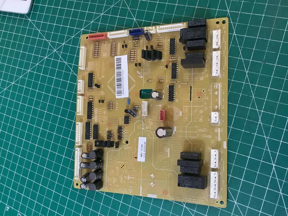 Samsung DA9200591A Refrigerator Control Board AZ192427 | AR245