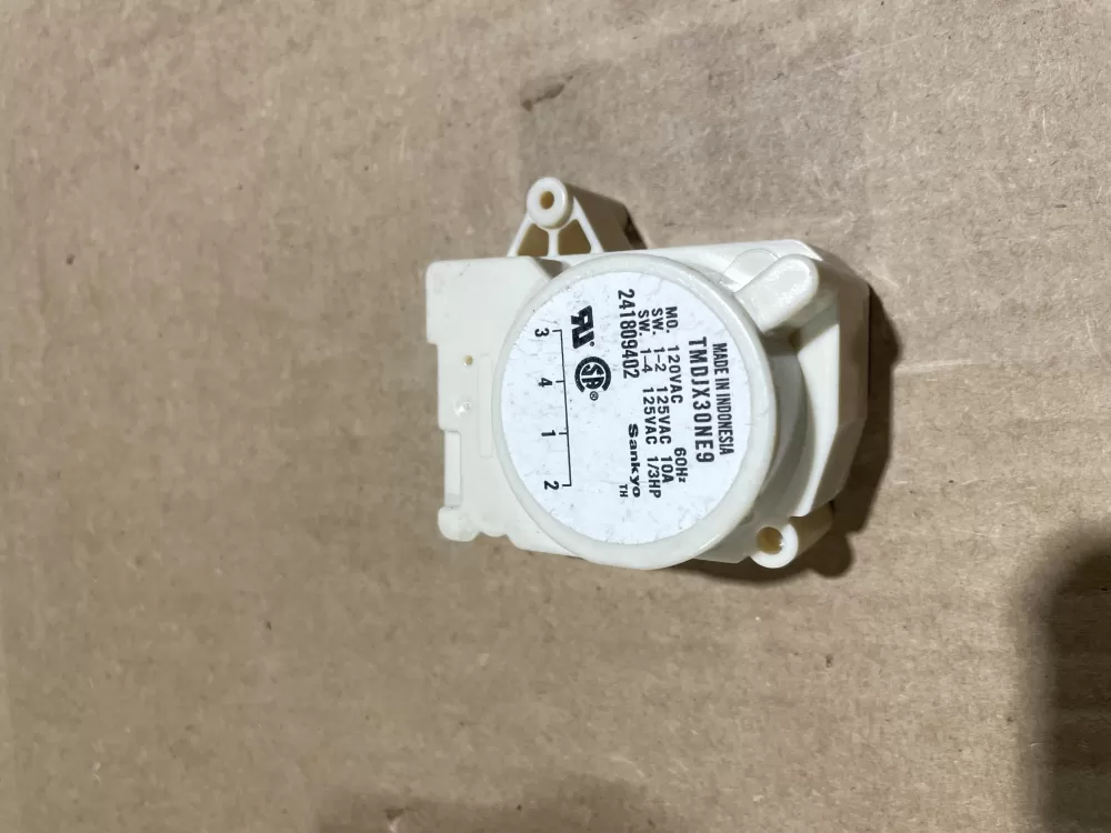 Frigidaire Kenmore 215846604 Refrigerator Defrost Timer AZ77231 | Wm2098