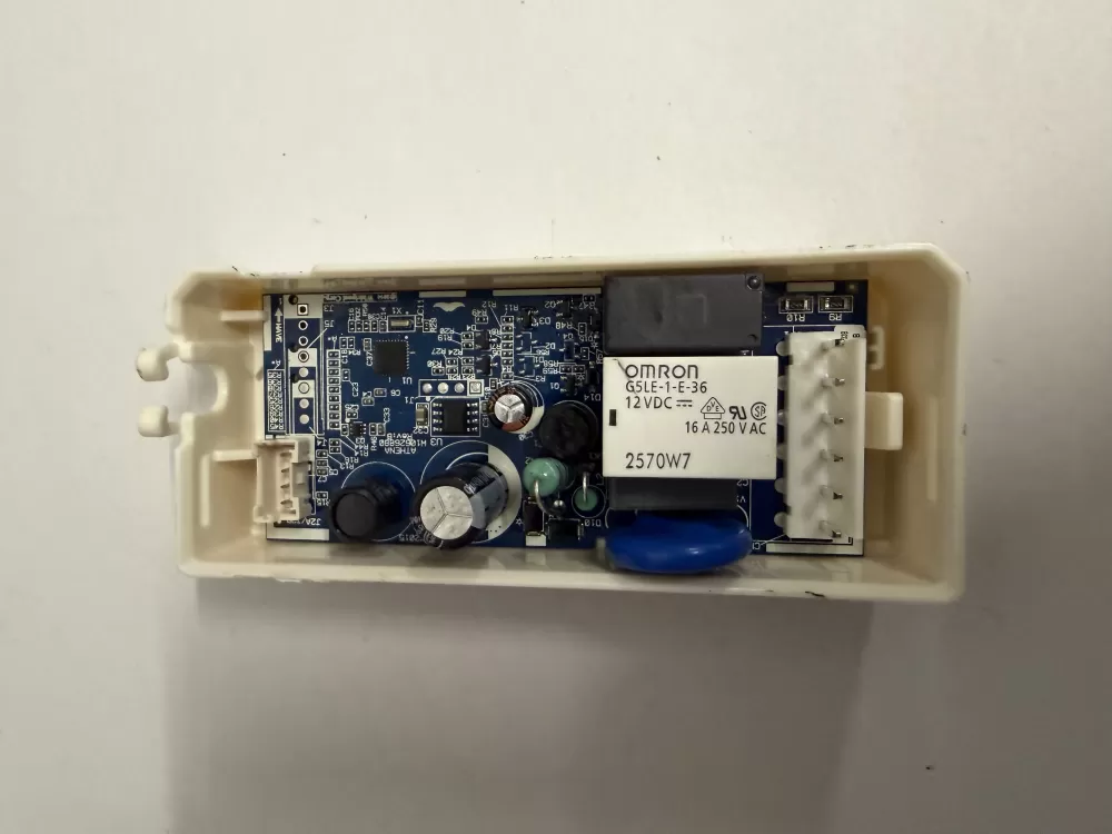 Whirlpool W11176870  W11176897  W11207400 Refrigerator Control Board