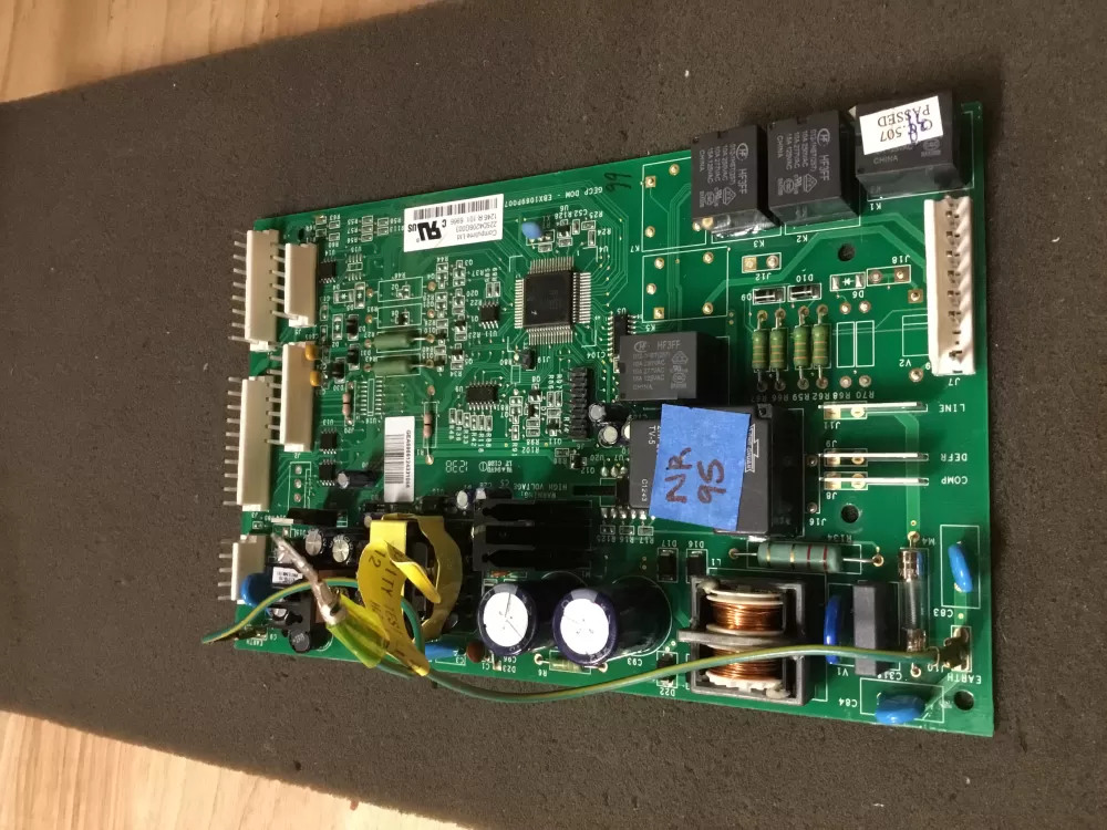 GE 225D4206G003 EBX1069P007 WR55X11033 Fridge Control Board AZ99803 | NR95