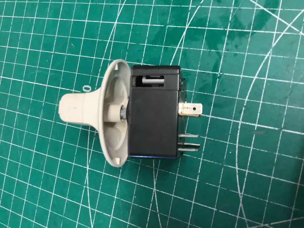 Electrolux AP6284789 316095500 Range Burner Switch AZ201154 | SL176