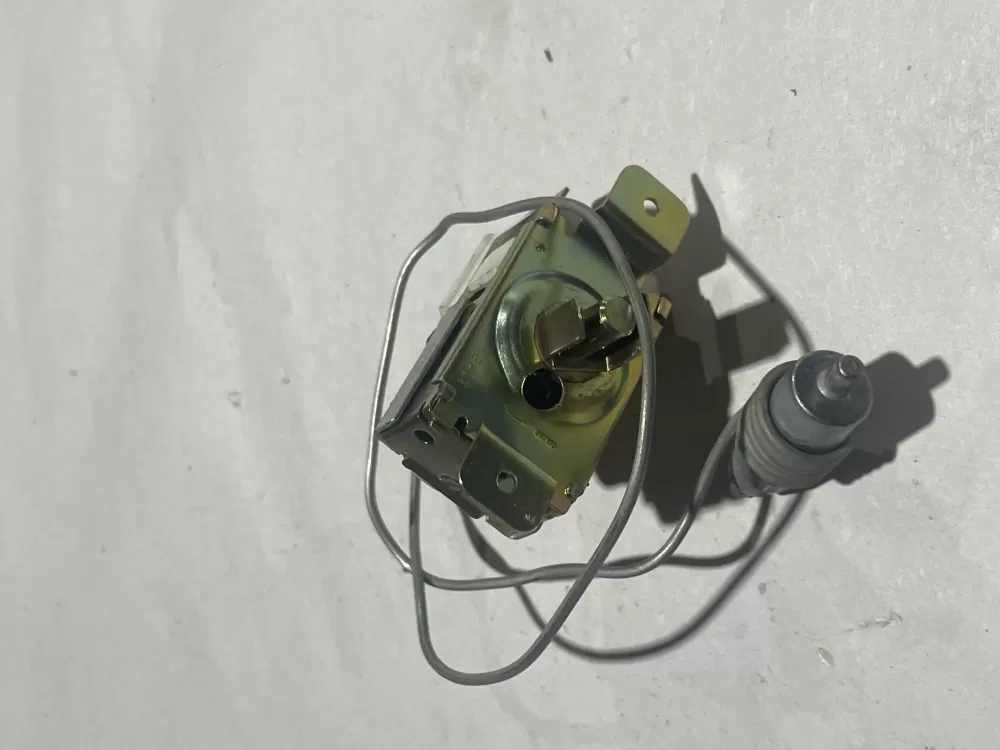 GE Refrigerator Temperature Control Thermostat 3ART5C175 AZ140070 | Wm1728