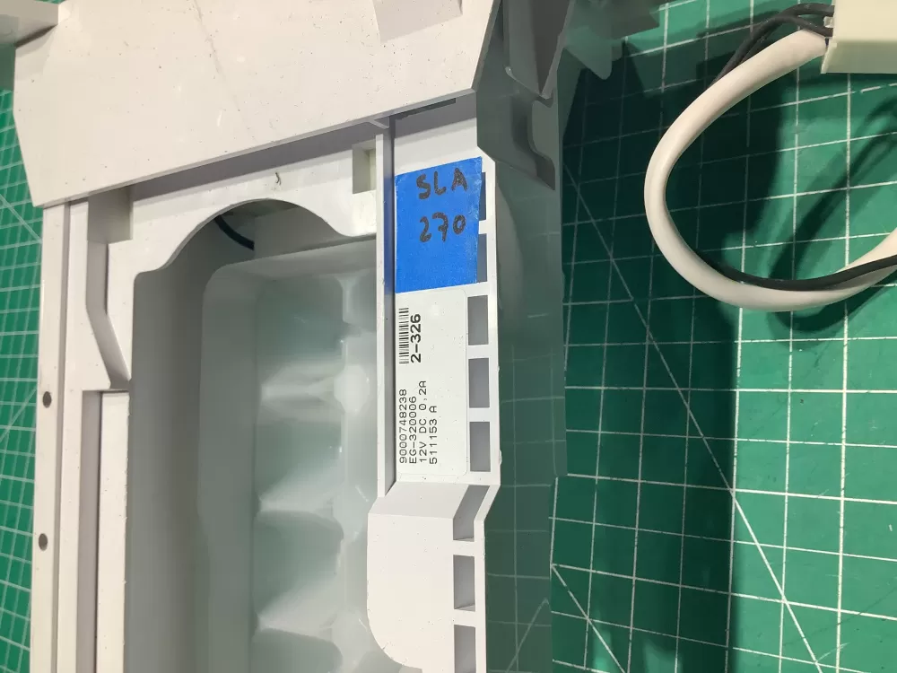 9000748238 Bosch Ice Maker Assembly AZ142501 | SL270