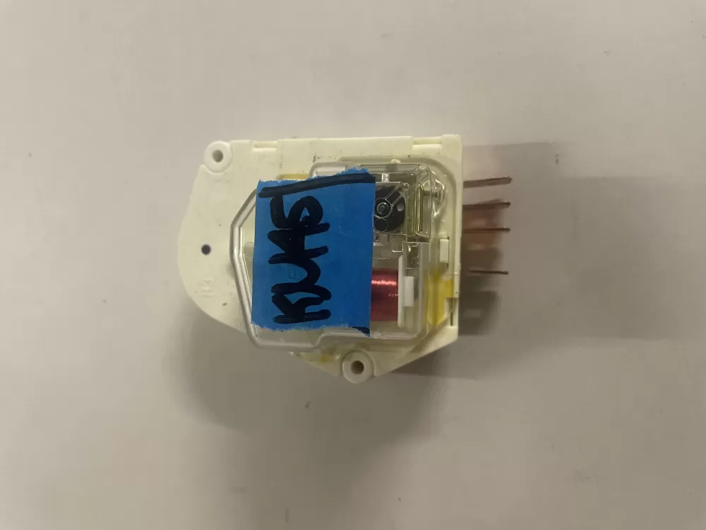 Frigidaire Kenmore AP2111929 12762 Refrigerator Defrost Timer AZ129043 | KM45