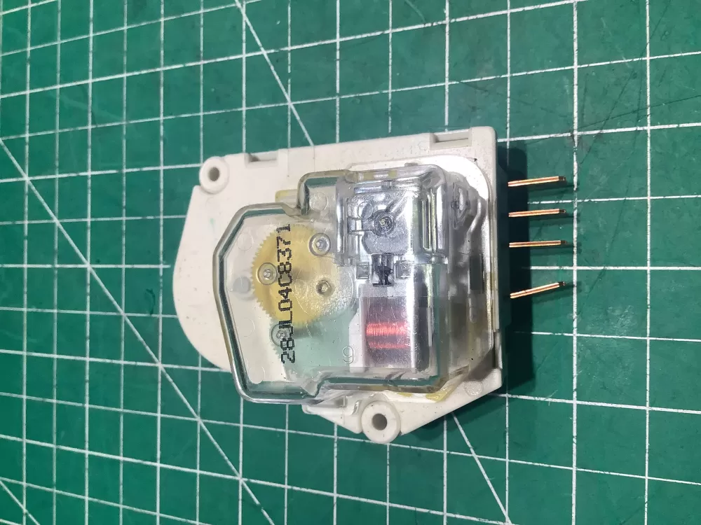 Whirlpool Kenmore W10822278 Refrigerator Defrost Timer AZ143343 | AR677
