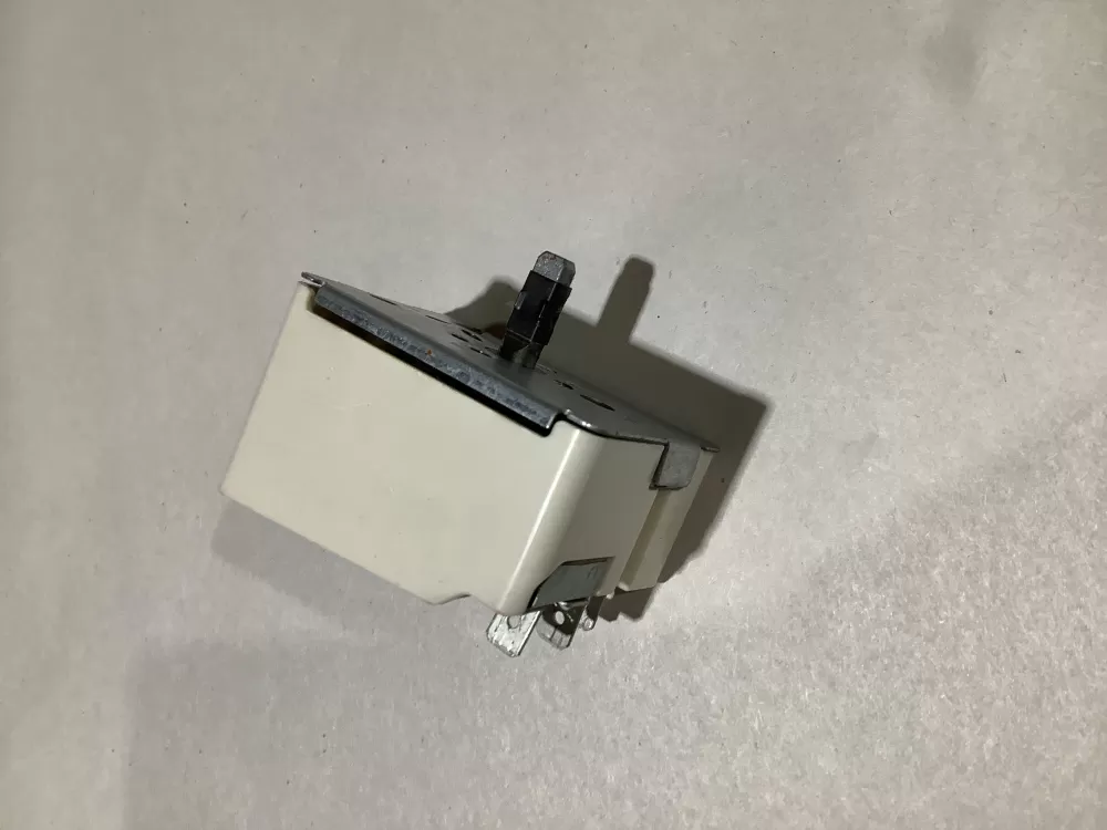 Frigidaire 316436001 316021501 Range Surface Element Switch AZ102554 | Sl112