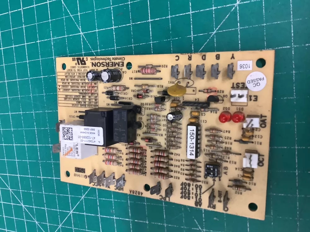 47-102685-05 Emerson Board - Control