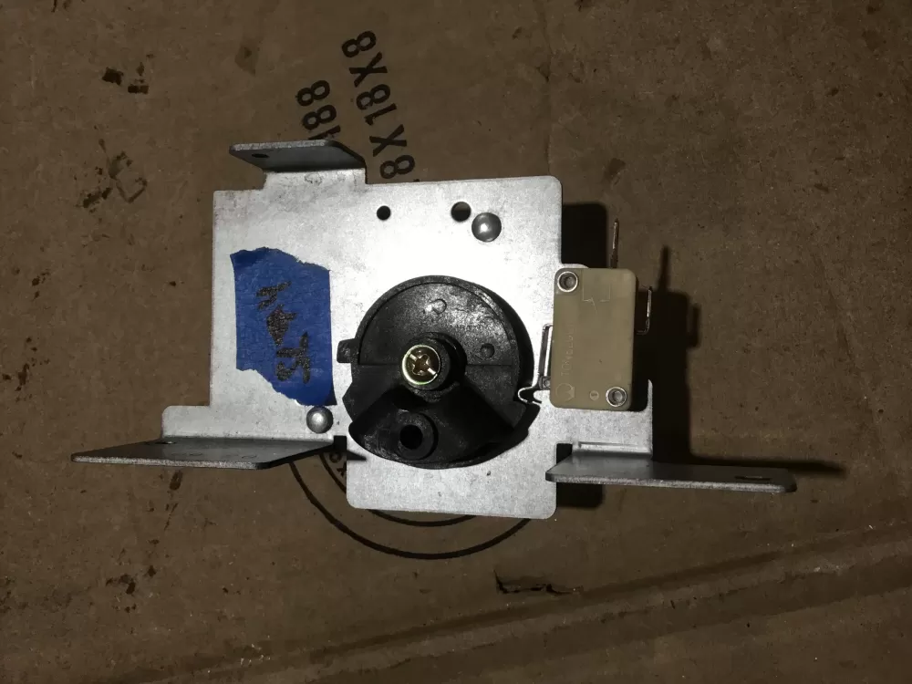 Frigidaire 316464300 Range Door Lock AZ92349 | Sl74