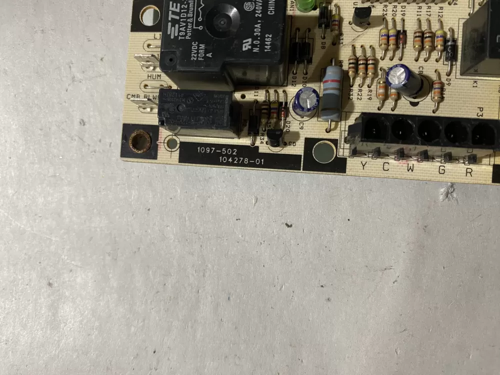 Rheem Lennox Furnace Control Board Circuit 1097-502-1 AZ193742 | BK573