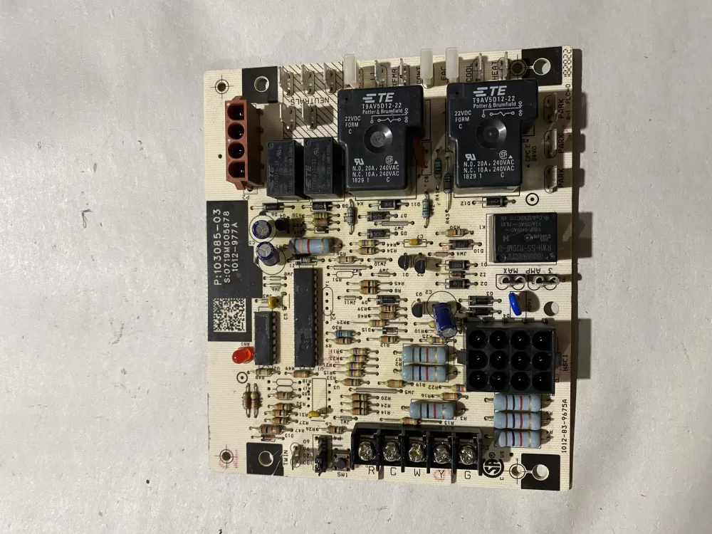 Lennox 1012-83-9675A Furnace Control Board Circuit