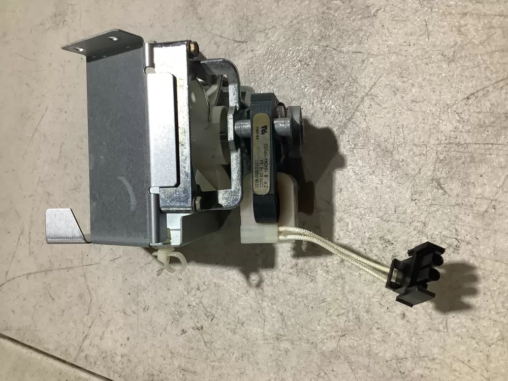 GE 164D4415P002 Wb26t10019 Oven Fan AZ107731 | SL137