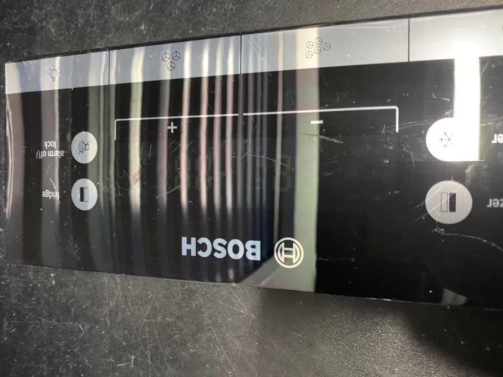 Bosch 9000252083 Refrigerator Control Board AZ22125 | BK905