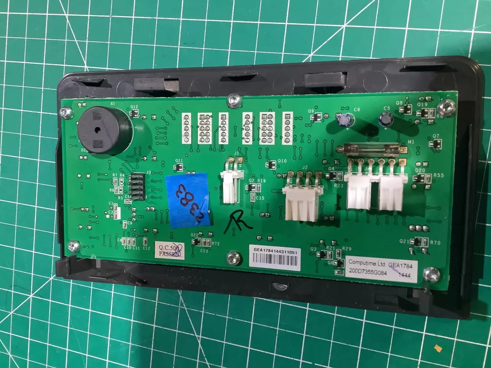 GE 200D7355G084 WR55X22930 Refrigerator Control Board AZ140285 | NR2383