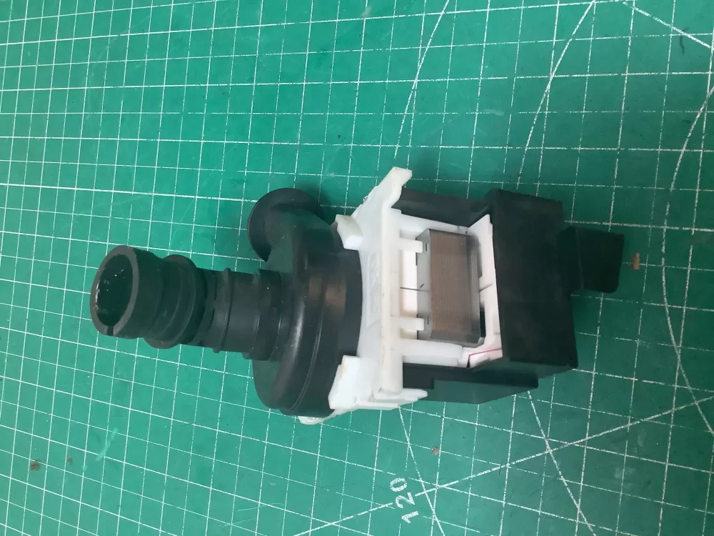 GE 265D3246P001 Dishwasher Pump Drain AZ223280 | SLA149
