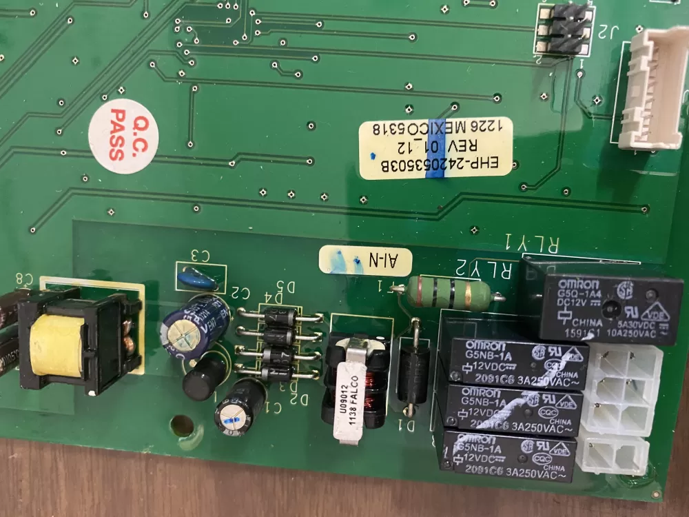 Frigidaire EHP-242053503B Refrigerator Control Board AZ39898 | BK970