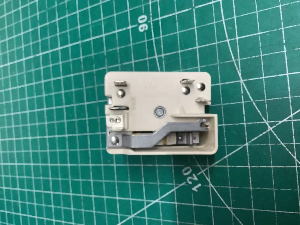 GE Hotpoint Kenmore 164D1816P006 Range Switch AZ202139 | SL127