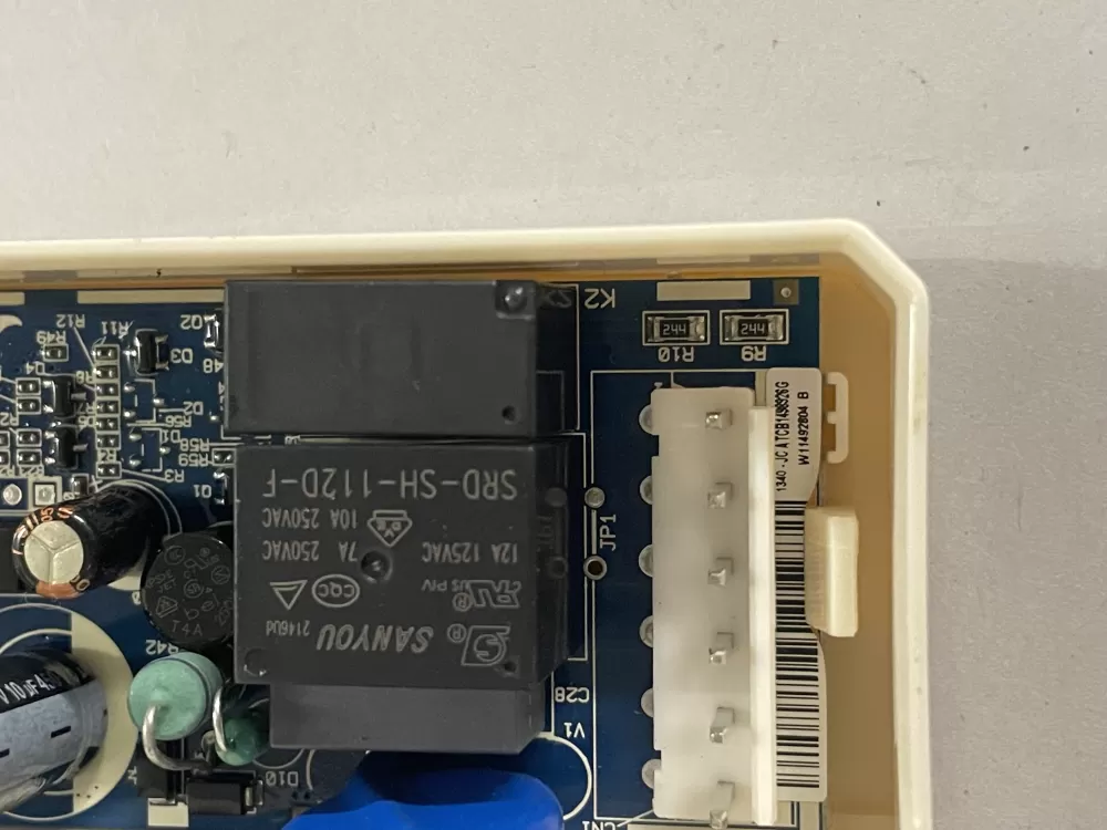 Whirlpool W11613574 W11476563 Refrigerator Control Board AZ142048 | KM2389