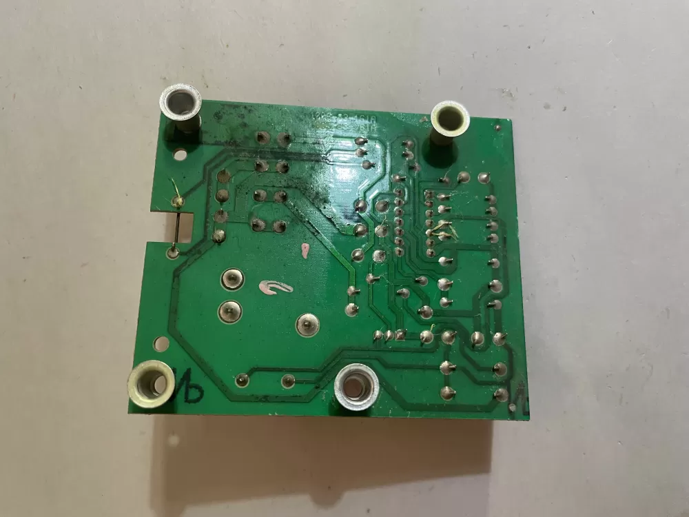 Carrier Bryant CESO130003 01 Control Board AZ181631 | KM663