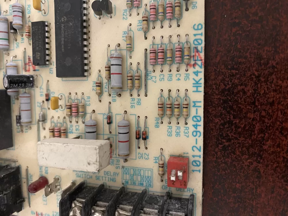 Carrier Bryant Hk42fz016 Furnace Control Board Circuit AZ32877 | BK1682