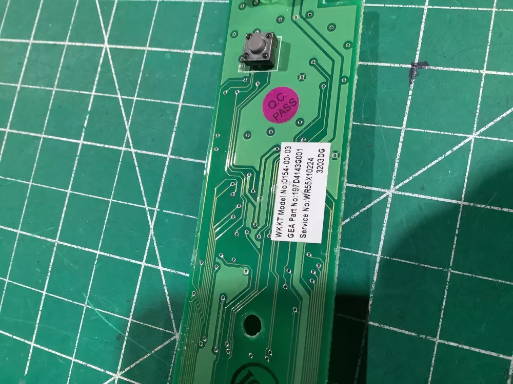 GE 197D4143G001 Wr55x10224 Refrigerator Control Board AZ149601 | NR2493