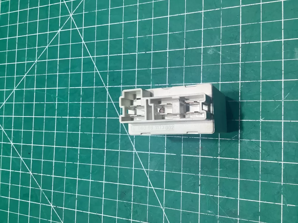 Miele 5870220 Dishwasher Heating Element Relay AZ142595 | SL278