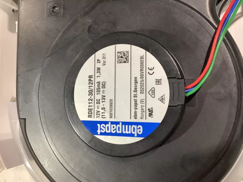 Bosch Evaporator Fan Motor - 11023751 AZ184935 | SL8