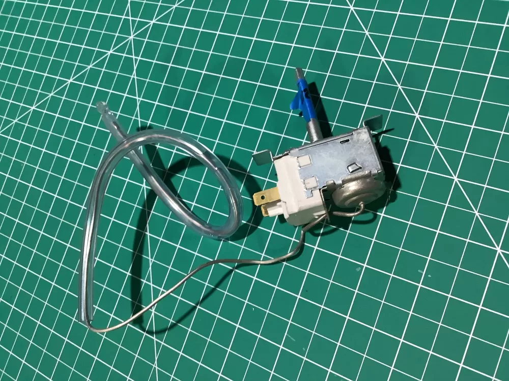 WR02X22913 GE Refrigerator Board - Control