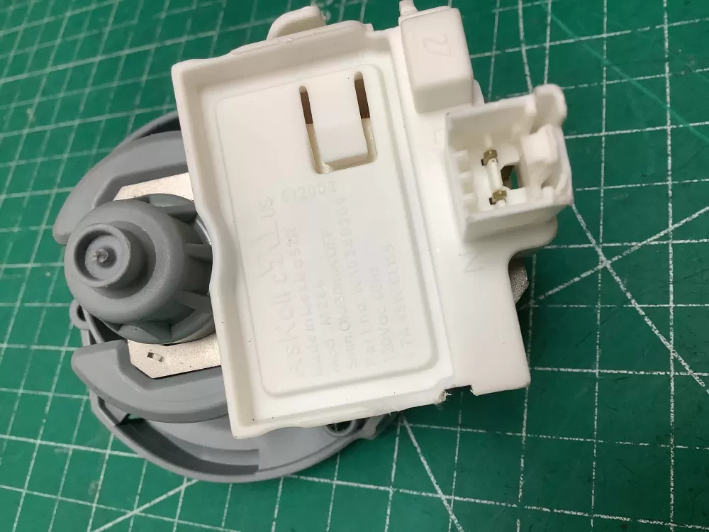 Whirlpool Washer Drain Pump WPW10348269 AZ222103 | SLA157