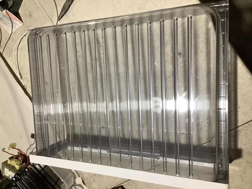 4904990400 Blomberg Small Freezer Drawer AZ113541 | SL178