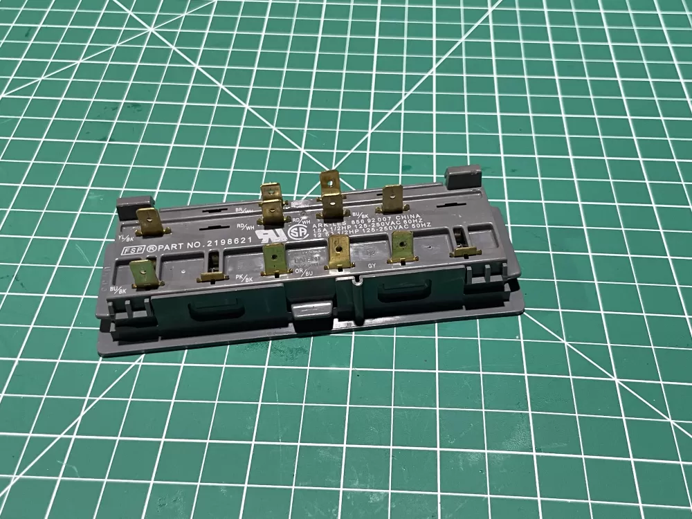 Whirlpool  Maytag  KitchenAid  Kenmore AP3037645 826469 2198621 PS329965 Refrigerator Control Board Dispenser