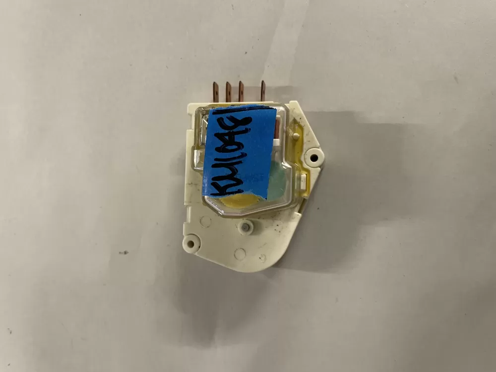 Frigidaire Kenmore AP2111929 12762 Refrigerator Defrost Timer AZ135001 | KM1048