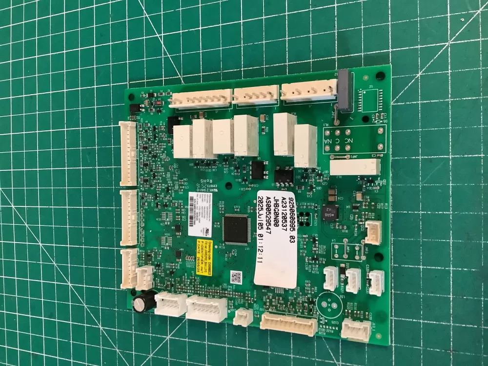 Frigidaire 925060995 D0098833 Refrigerator Control Board AZ227954 | NR508