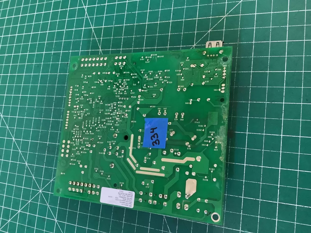 Frigidiare 242268902 Refrigerator Main Control Board AZ204191 | NR334