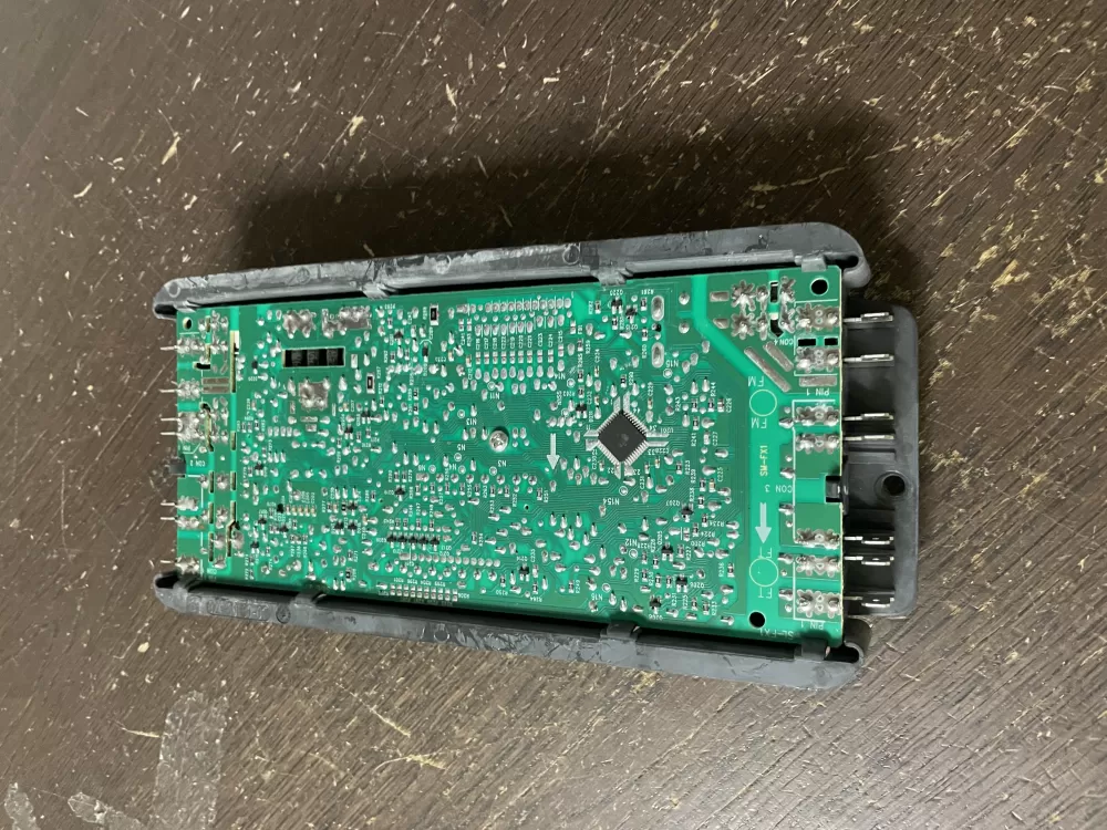 Whirlpool W10834007 Range Control Board AZ57088 | Wm2049