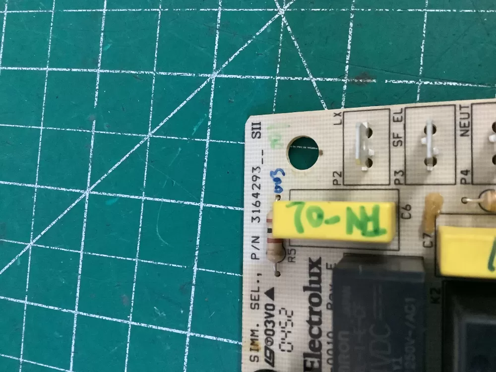 Kenmore 316429301 AP3837345 Oven Range Control Board AZ199974 | NR2755