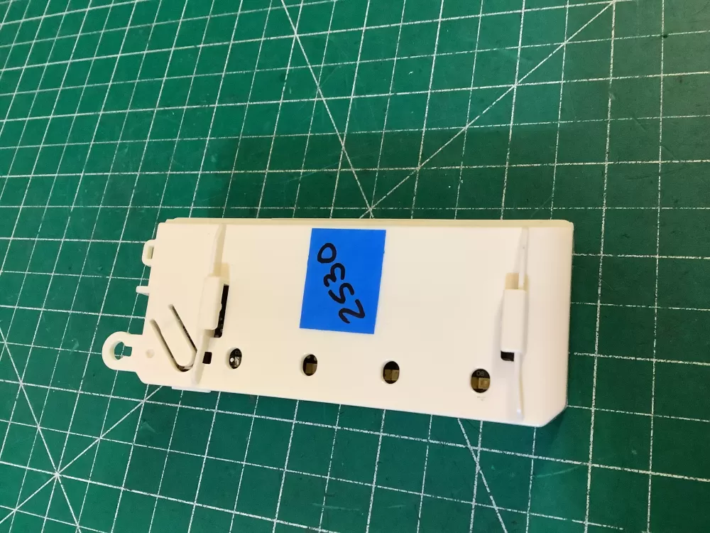 Whirlpool W11562260 Refrigerator Control Board AZ189472 | NR2530