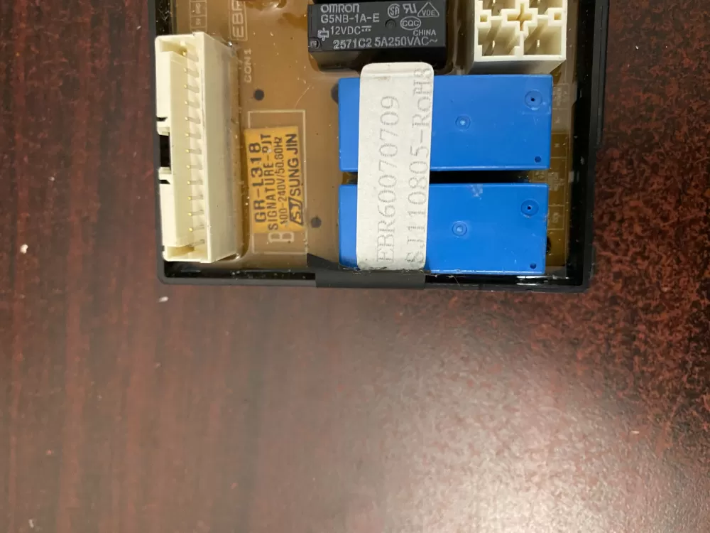 Kenmore LG EBR60070709 Refrigerator Control Board AZ39779 | BK560