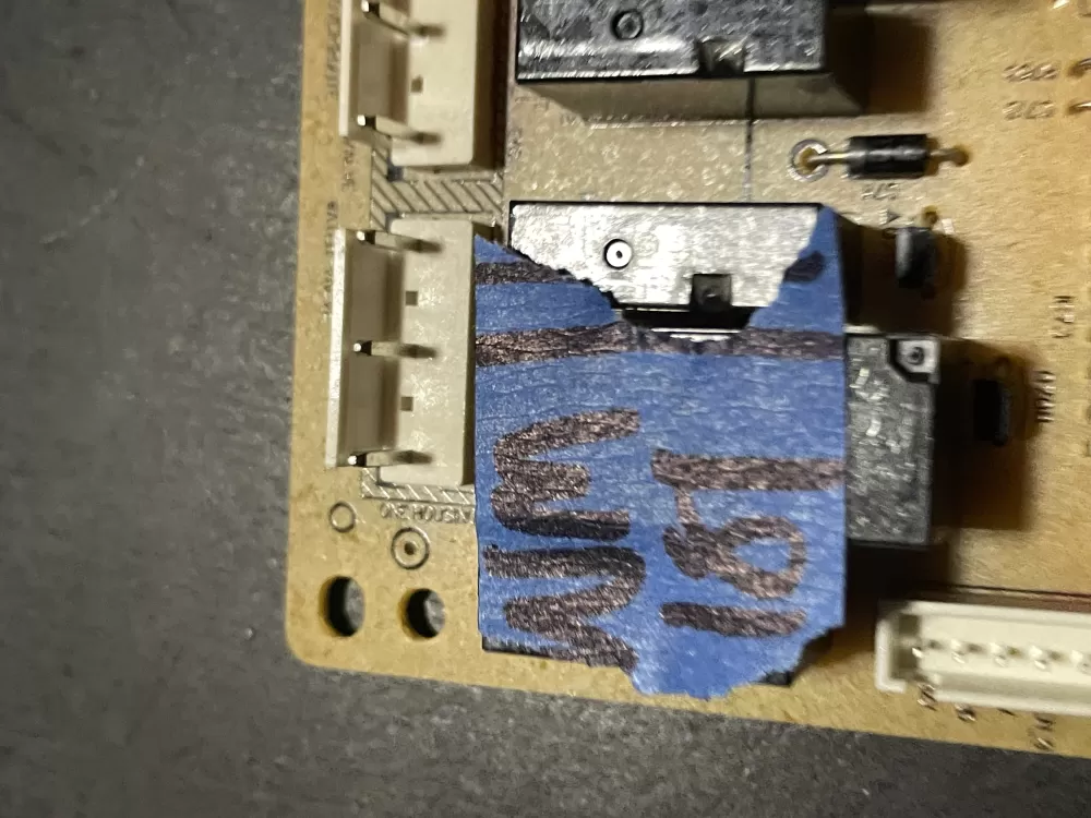 Samsung DA94 02663D Refrigerator Control Board AZ29175 | WM181