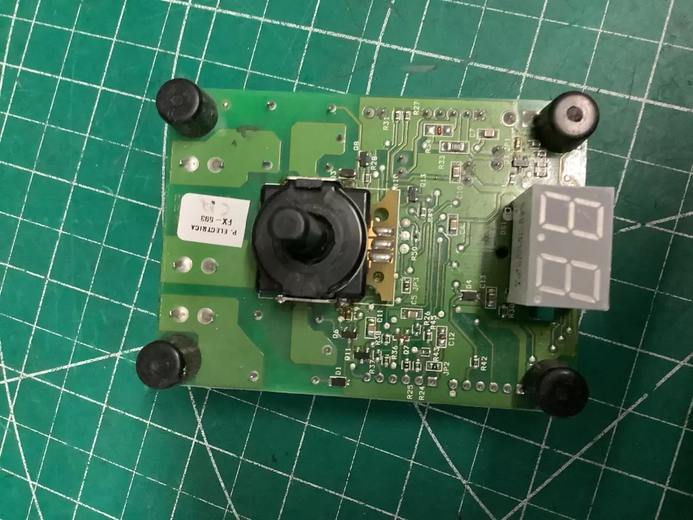 Electrolux Range Control Board SM3161804F AZ209502 | AR1617