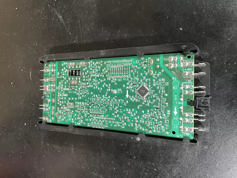 Whirlpool W10108240 072138764 100-01550-51 Range Control Board