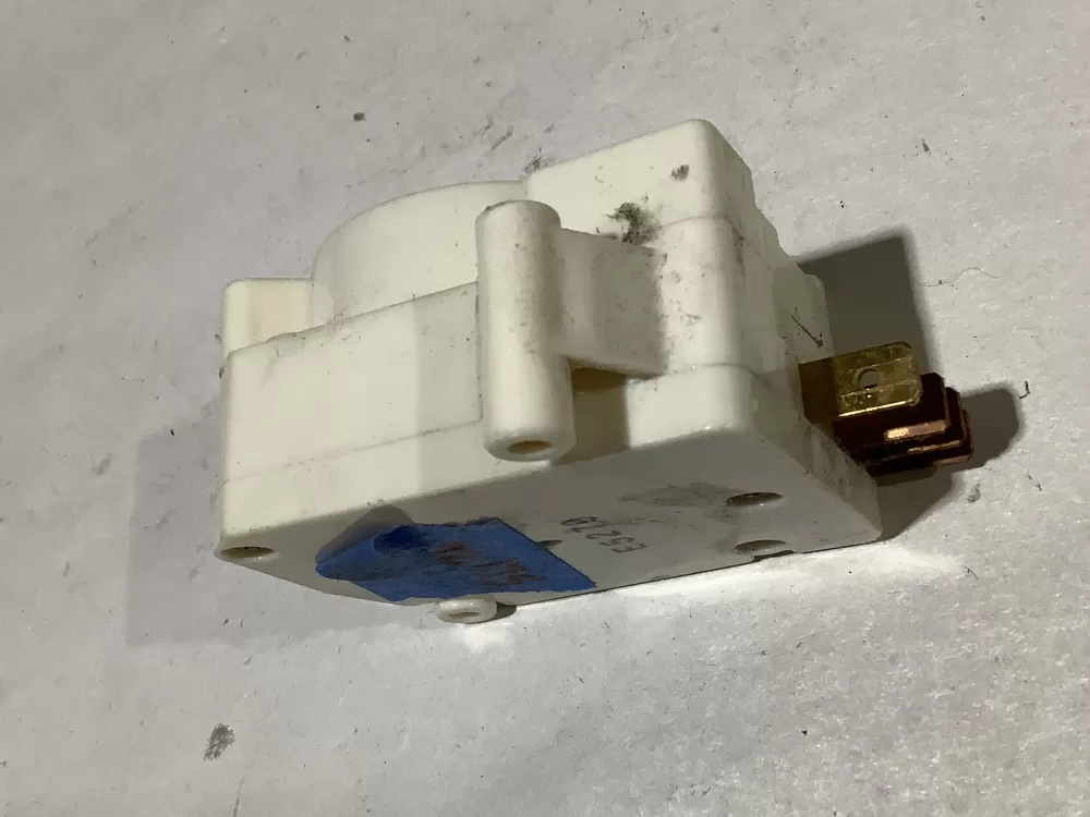Frigidaire Kenmore 215846604 Refrigerator Defrost Timer AZ108479 | Sl126