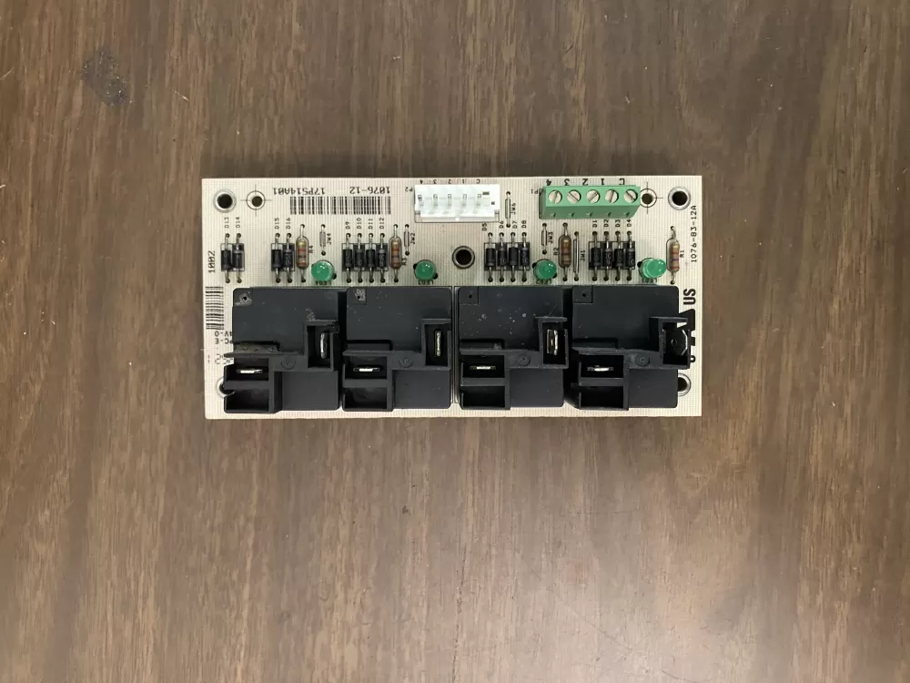 Lennox 1076-83-12A Furnace Control Board