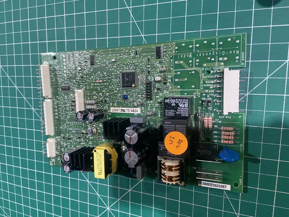 GE 200D2262G007 EBX1005G01 Refrigerator Control Board AZ142718 | NR2401