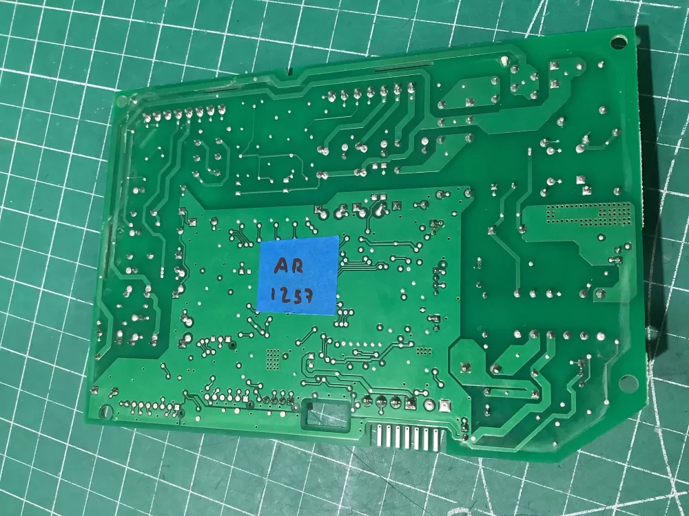 Whirlpool  Maytag  KitchenAid  Kenmore W11088499  AP6284979  WPW10446514  W10268634  W10446514  4546164  PS12346909  W10268630  W11034839 Refrigerator Control Board