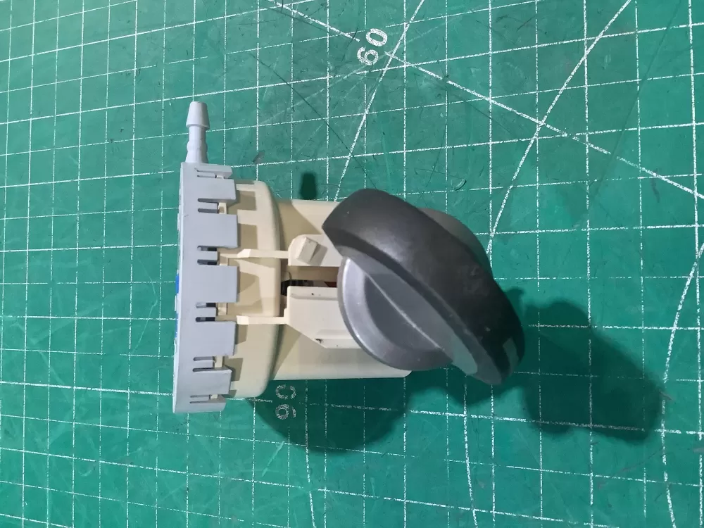 Whirlpool  Maytag  Kenmore AP6018167 W10268911 WPW10268911 PS11751469 Washer Water Level Pressure Switch