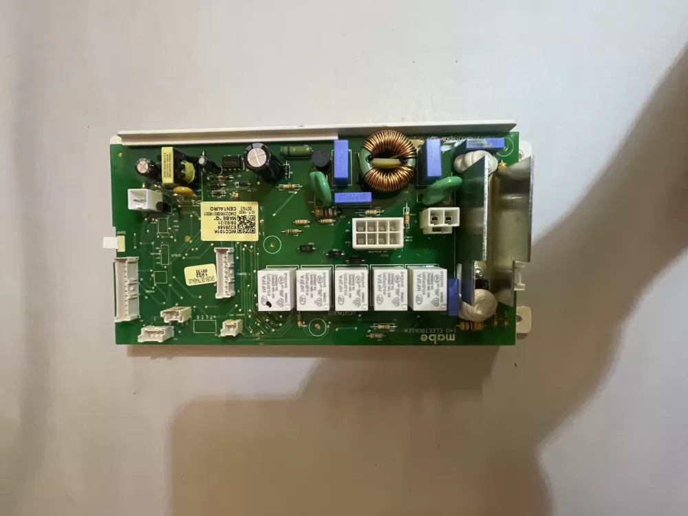 GE  Hotpoint WCC101K Washer Control Board
